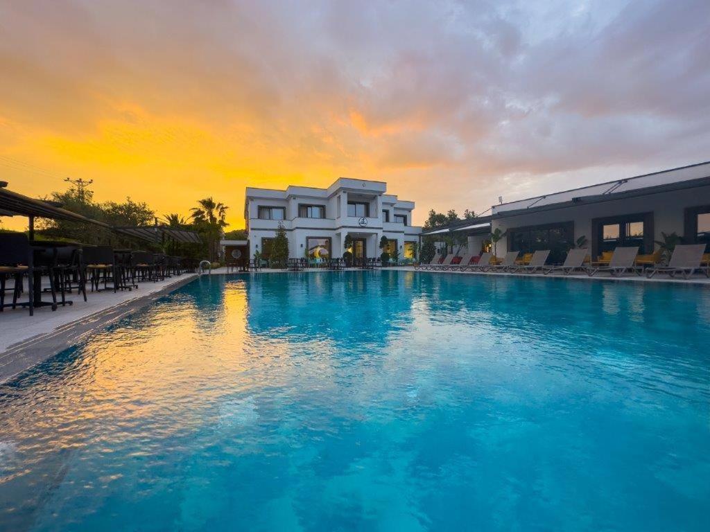 Club Kavala Beach Hotel Assos Exterior photo